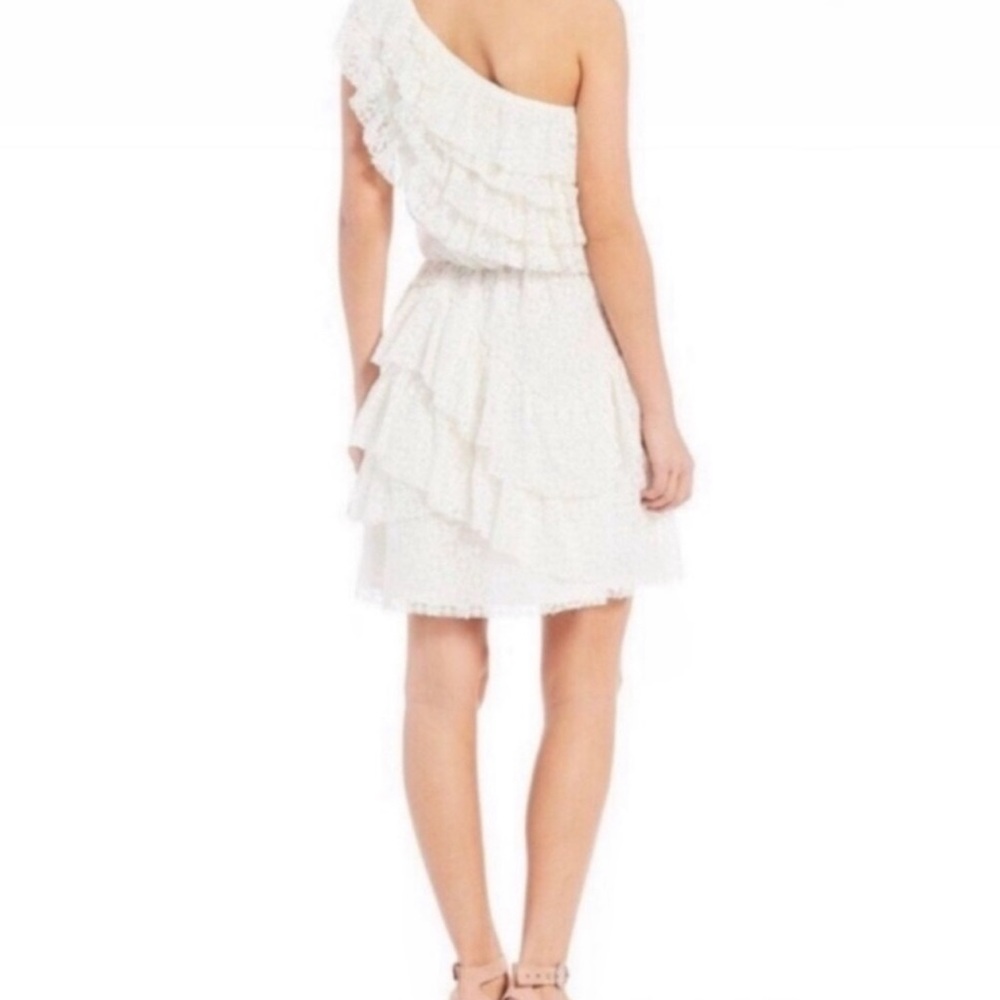 🤍Chelsea & Violet One Shoulder Ruffle Dress - Picture 4 of 6